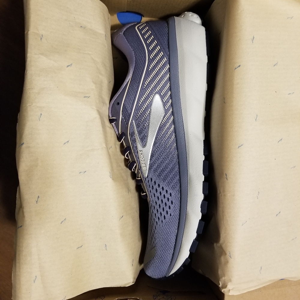 Brooks Ghost 12 running shoe